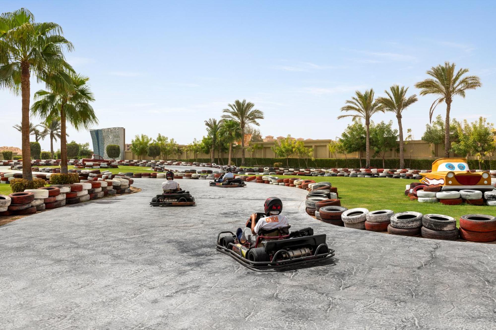 Rixos Premium Seagate Hotel Шарм ел-Шейх Екстериор снимка Go Karting at Al Forsan